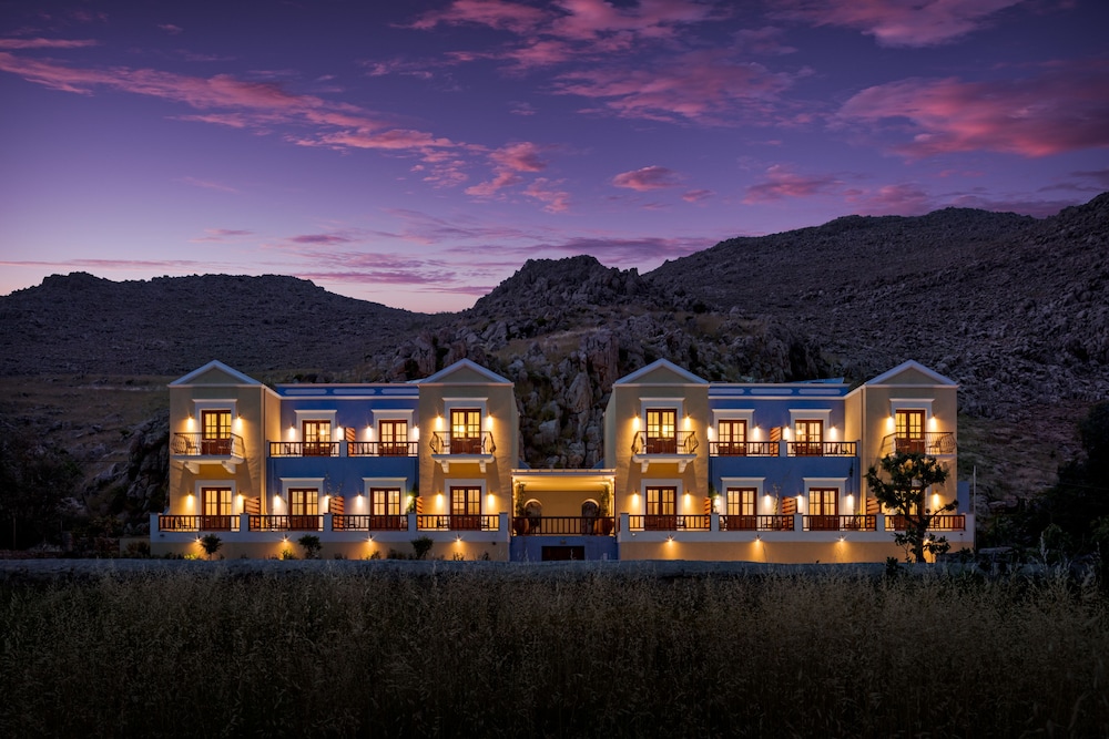A Symi Residences — 4-Star Luxury Hotel in Symi, Greece