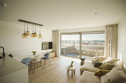 Aan Wal Sint Idesbald — 4-Star Luxury Hotel in Koksijde, Belgium