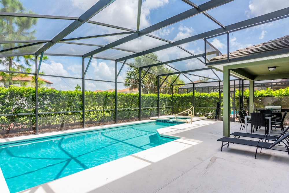 Lovely Vacation House With Private Pool at Solterra Resort - photo 45