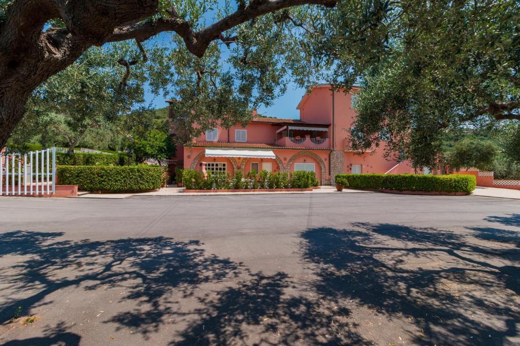 Casale Gli Ulivi in Orbetello, Italy