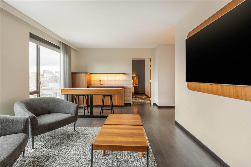 Cambria Hotel Boston Downtown Seaport - photo 29