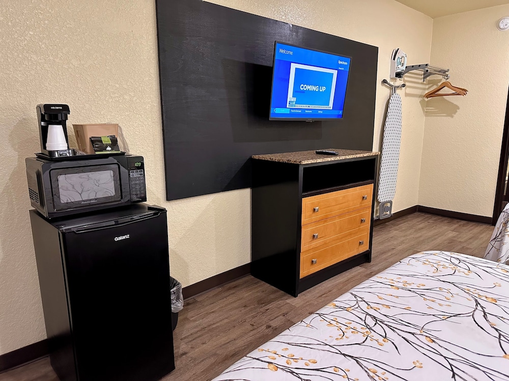 Travelers Inn Elizabeth City - photo 24