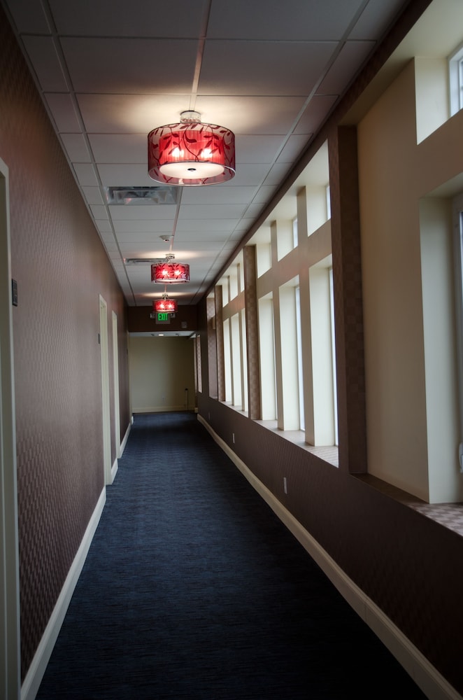 AAshram Hotel by Niagara River - photo 22