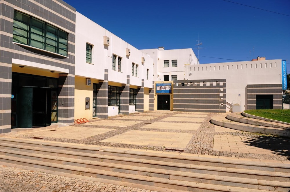 HI Castelo Branco Pousada de Juventude Hostel - carbon neutral hotel in Castelo Branco