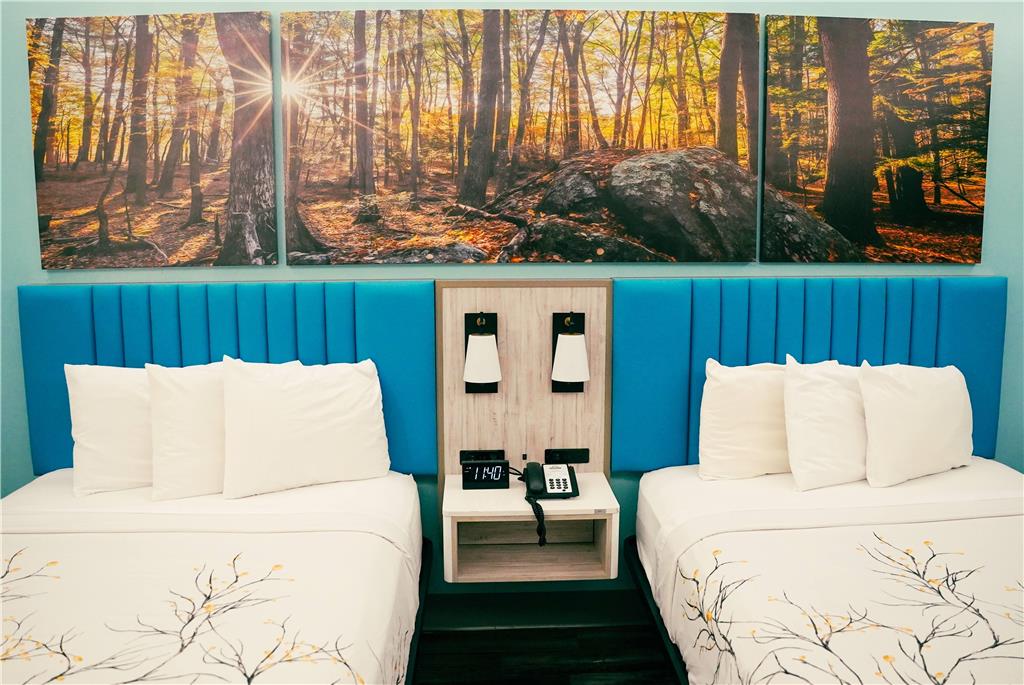 Days Inn by Wyndham Southington - photo 9