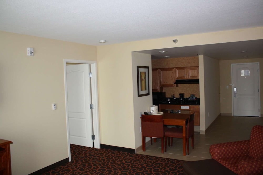 Homewood Suites by Hilton St. Cloud - photo 12