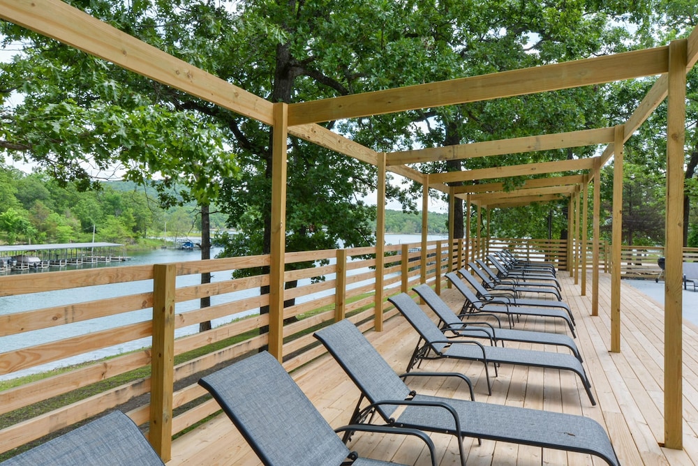 Kimberling Cove Resort - photo 35