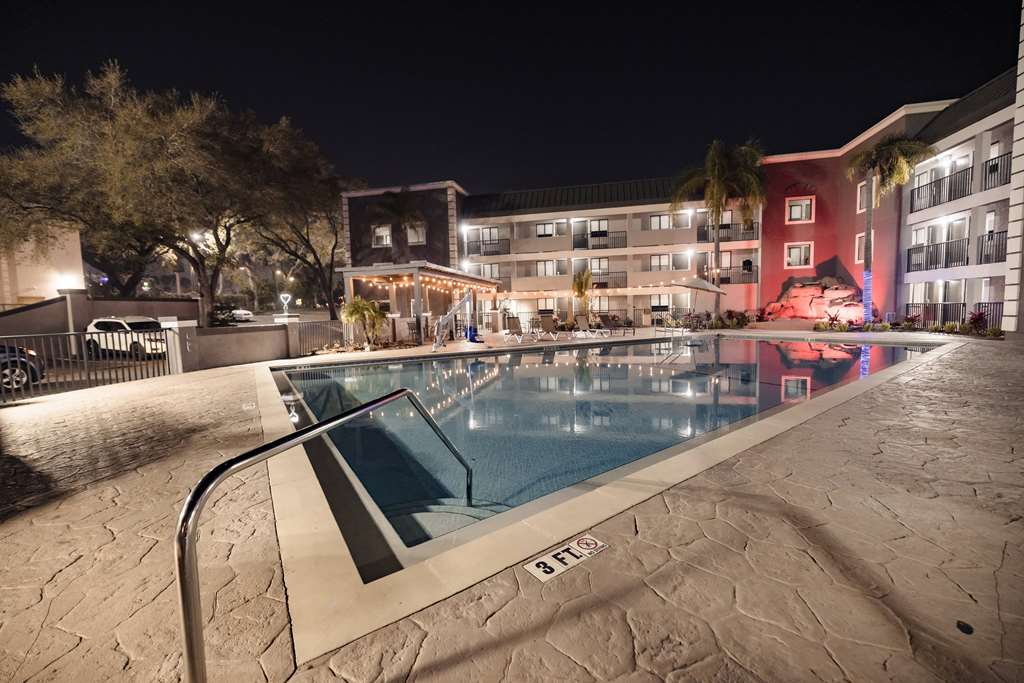 La Quinta Inn by Wyndham Tampa Near Busch Gardens - photo 19