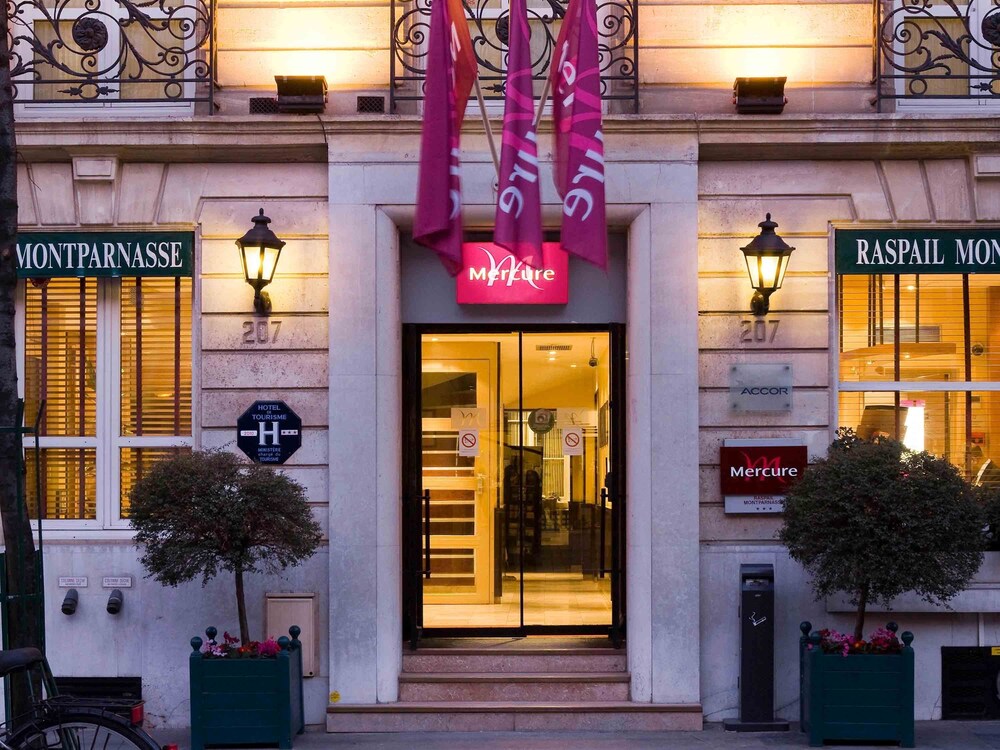 Mercure Paris Montparnasse Raspail — 4-Star Luxury Hotel in Paris, France