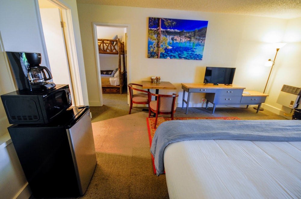 Tahoe Vistana Inn - photo 44