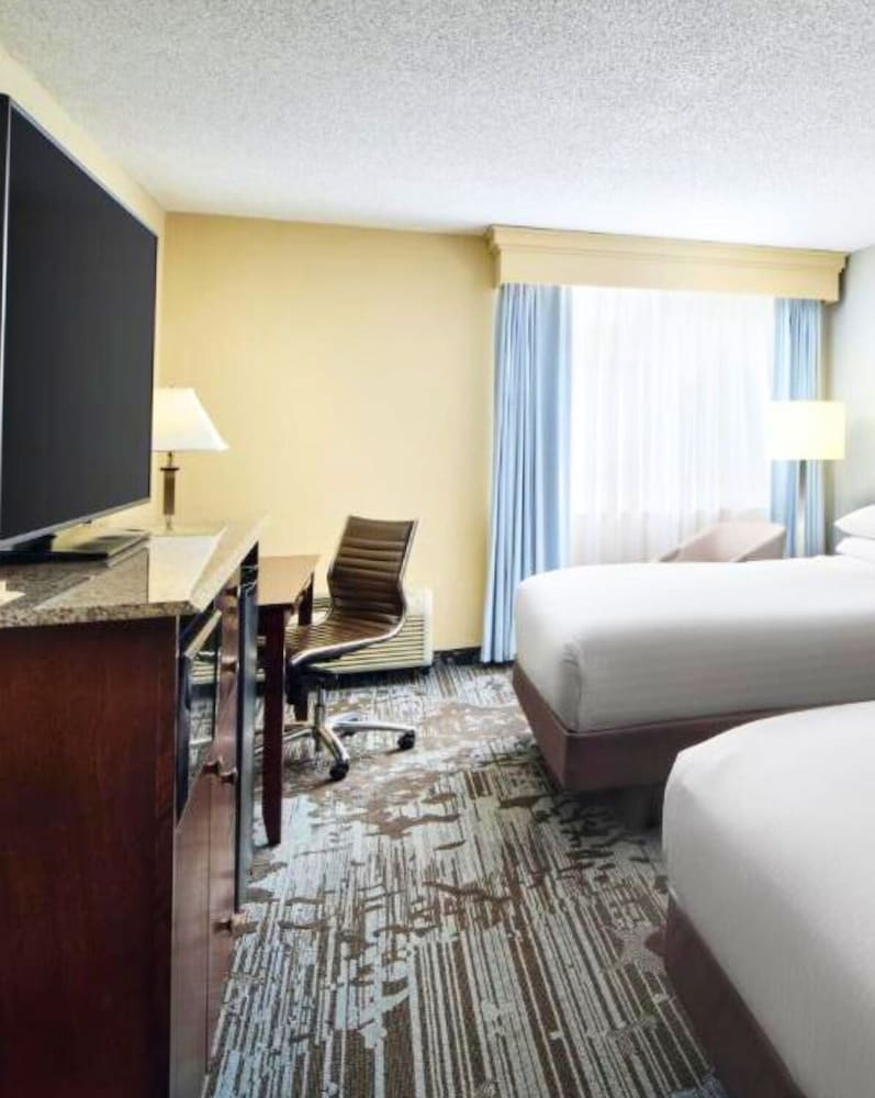 DoubleTree by Hilton Hotel Rocky Mount - photo 42