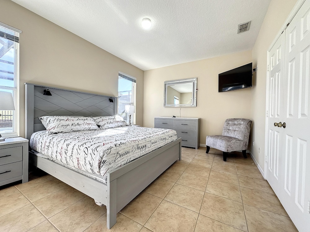 Luxury 6BD 3 5BA Pool Home in Windsor Palms Resort - photo 15