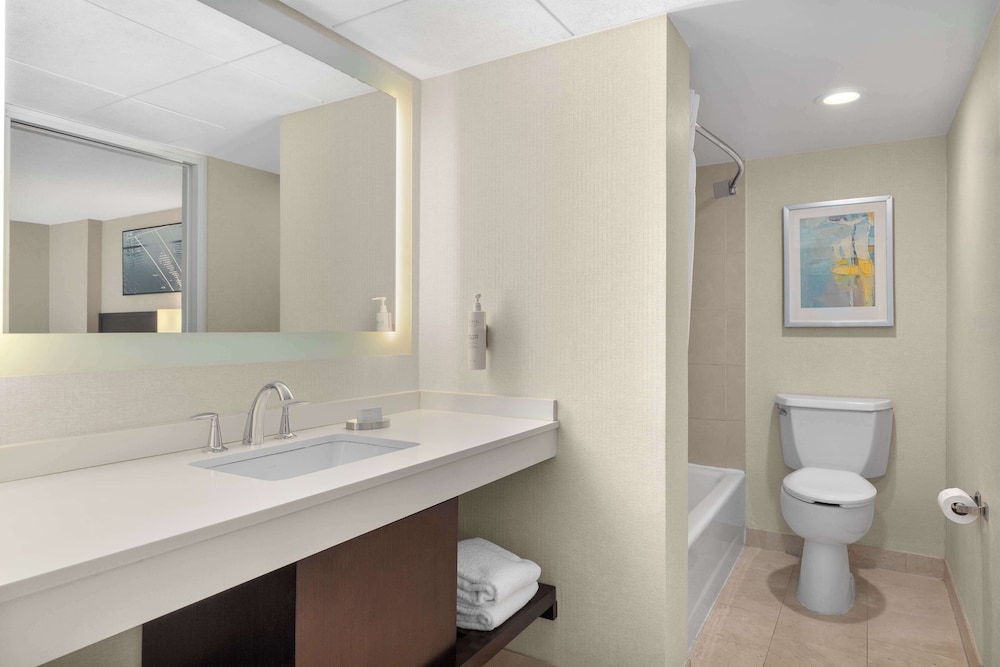 Hampton Inn & Suites Downers Grove Chicago - photo 27