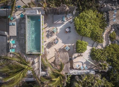 Rocky Villa in Tulum beach walking distance to papaya project — 5-Star Luxury Hotel in Tulum, Mexico