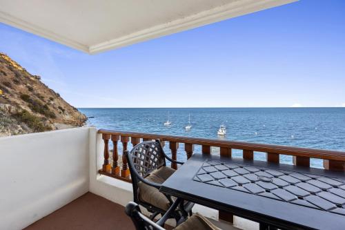 H1070 Hamilton Cove Villa 10 70 — 4-Star Luxury Hotel in Avalon, United States