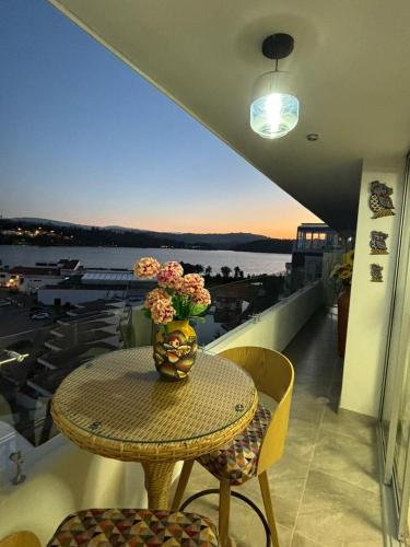Rústico 804 Lago Sochagota — 4-Star Luxury Hotel in Paipa, Colombia