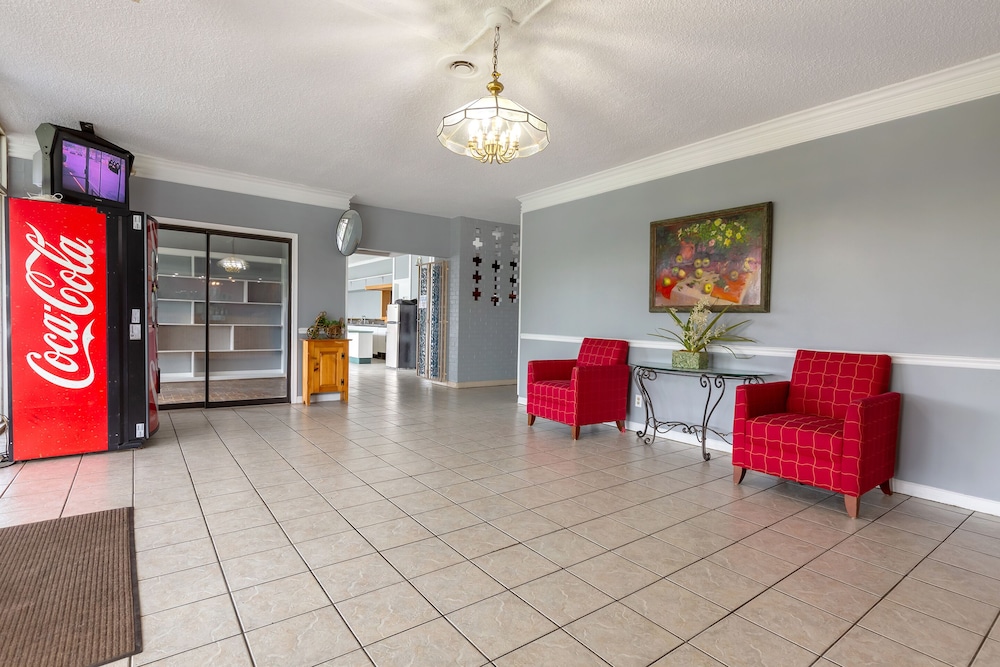 Americas Best Value Inn Rockford - photo 29