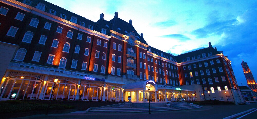 Hotel Den Haag Huis Ten Bosch in Sasebo, Japan