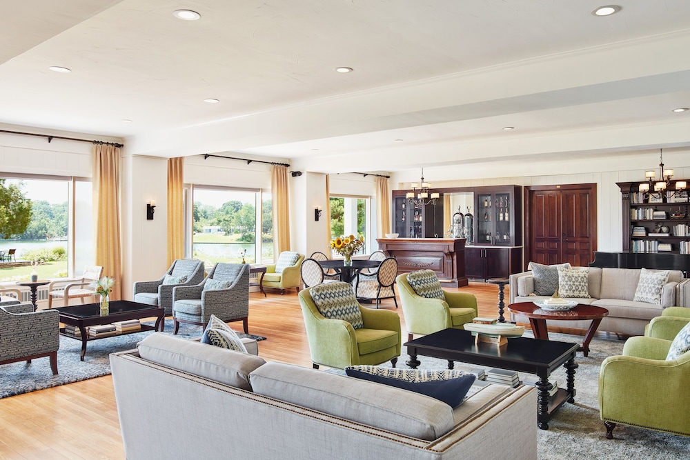 The Tides Inn - photo 5