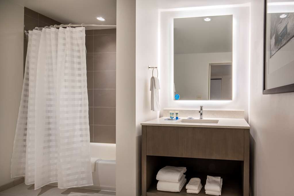 Hyatt House East Moline Quad Cities - photo 3