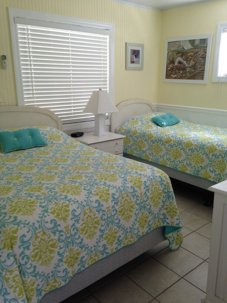 Beachview Cottages - photo 4