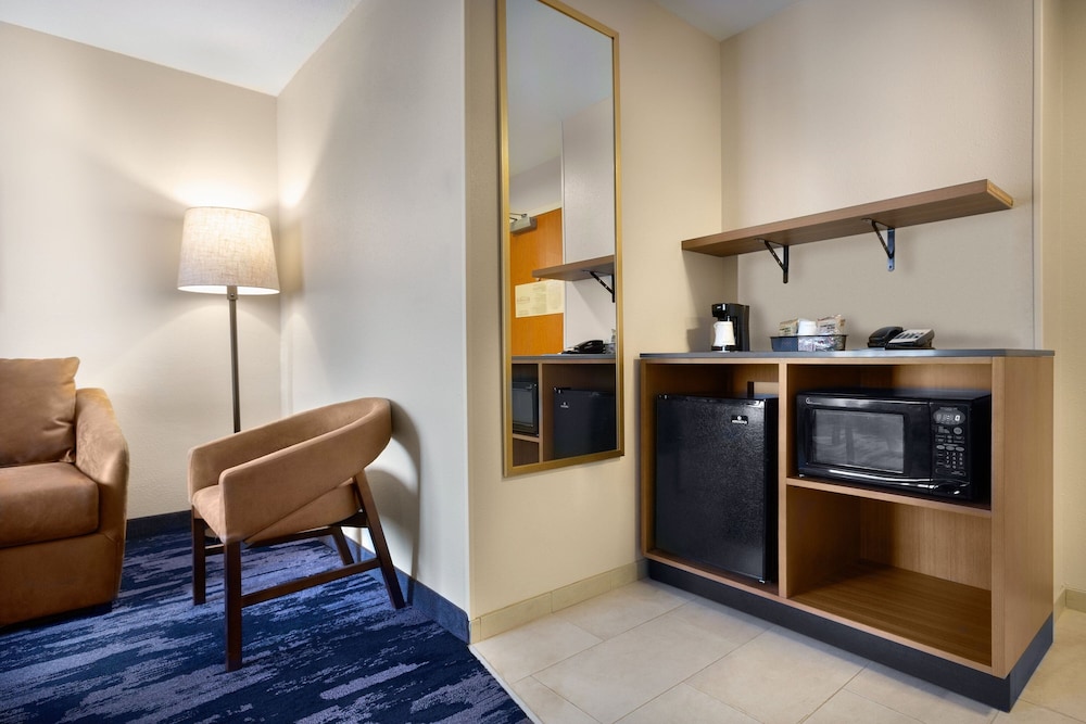 Fairfield Inn & Suites by Marriott Elizabeth City - photo 13