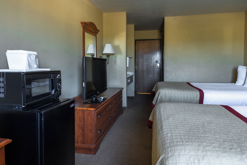 Baymont by Wyndham Pinedale - photo 43