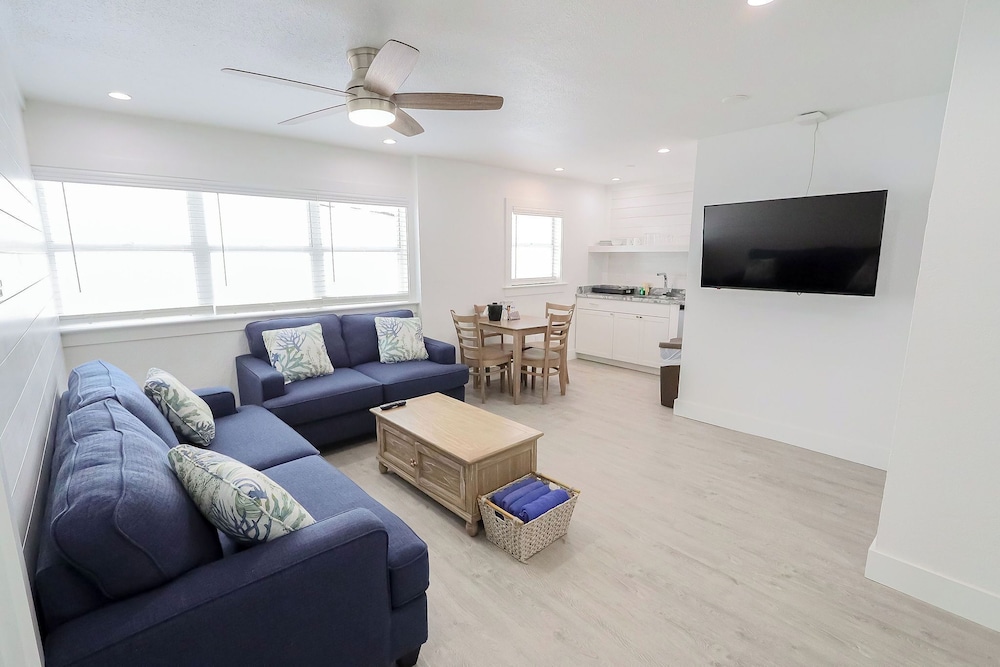 Siesta Key Beach Resort and Suites - photo 37