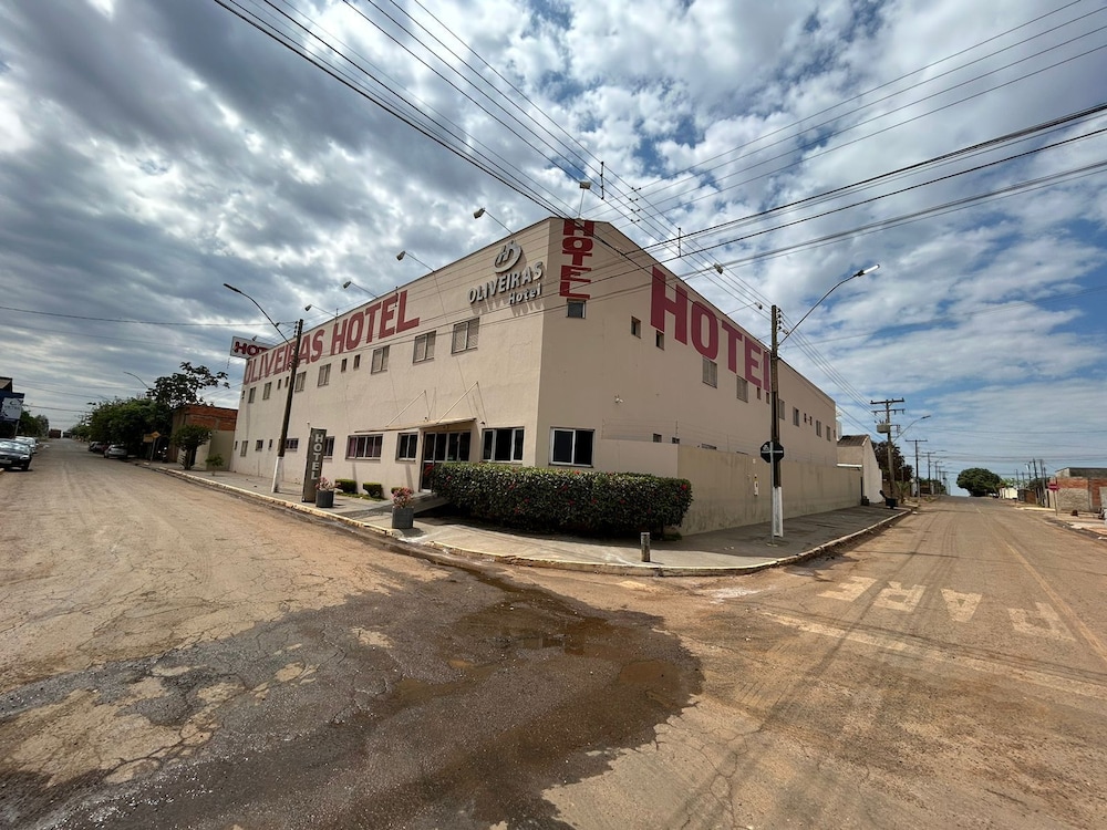 Oliveiras Hotel in Catalao, Brasil