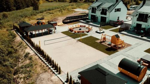 Raj nad jeziorem With Sauna Jacuzzi — 4-Star Luxury Hotel in Lubniewice, Poland