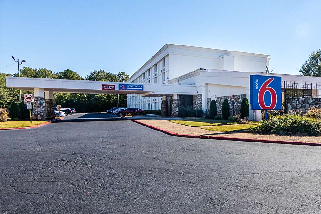 Motel 6 Decatur GA - featured photo