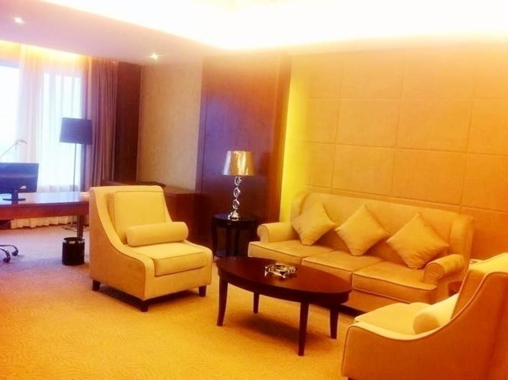 Kaixing Holiday Hotel in Lishui, People's Republic of China