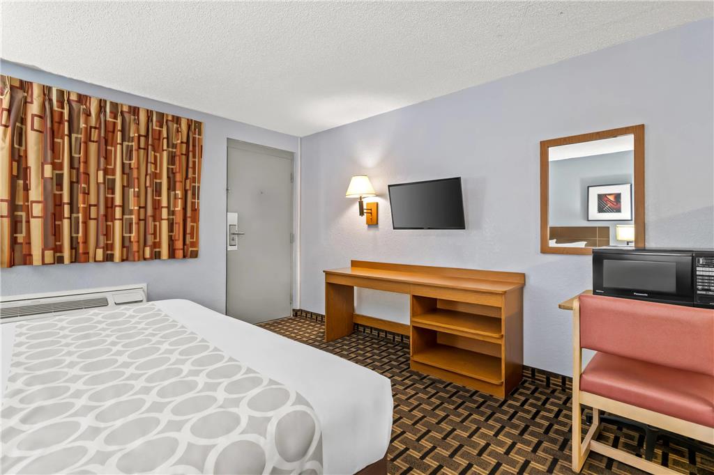 Rodeway Inn Albuquerque West - photo 27