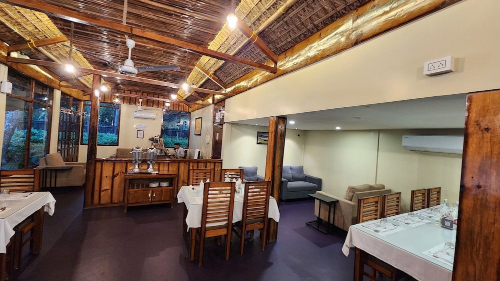 Jungleciti House Kaziranga National Park — 4-Star Luxury Hotel in Jorhat, India