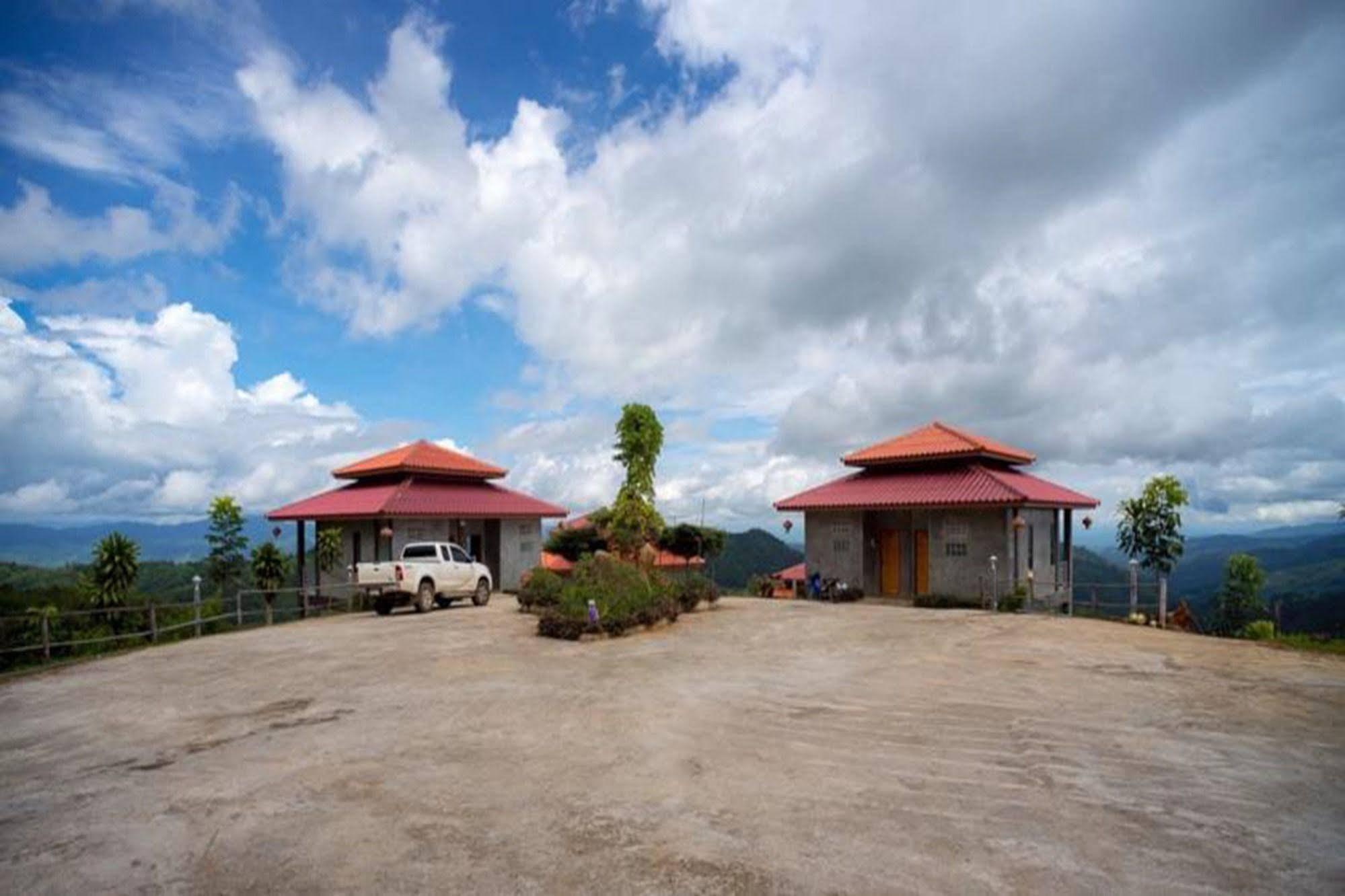 Phumektawan Resort — Fang — photo 5