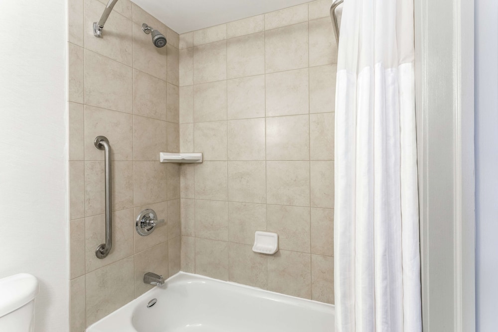 Hilton Garden Inn Albany SUNY Area - photo 26