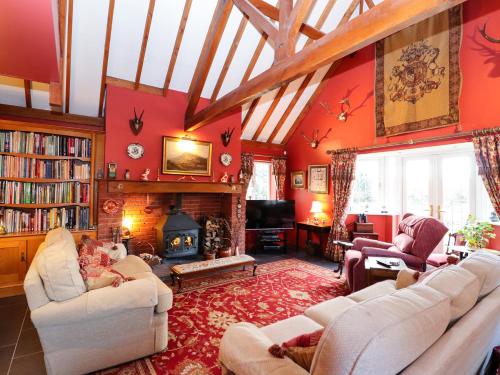 The West Wing — hotel in Denbigh