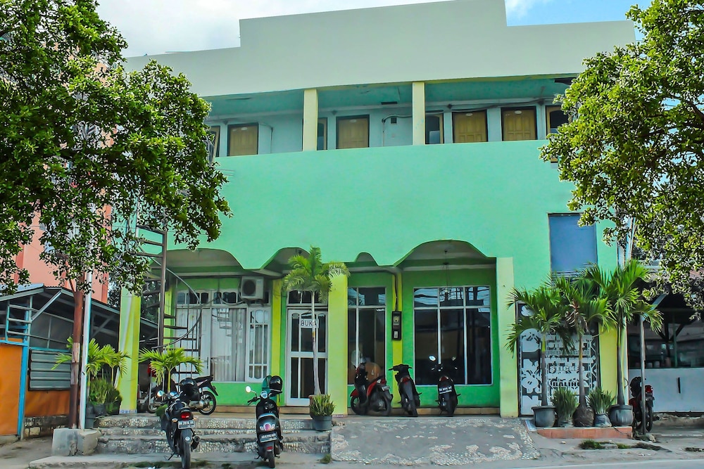 Hotel Brenton in Kupang, Indonesia
