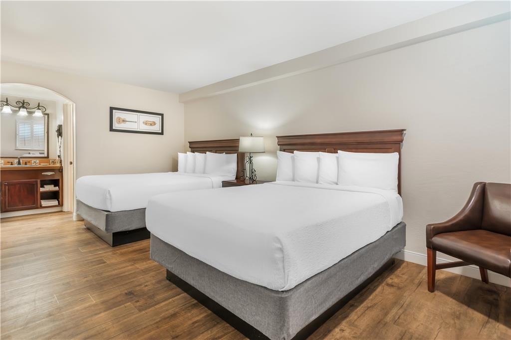 Best Western Rose Garden Inn - photo 24