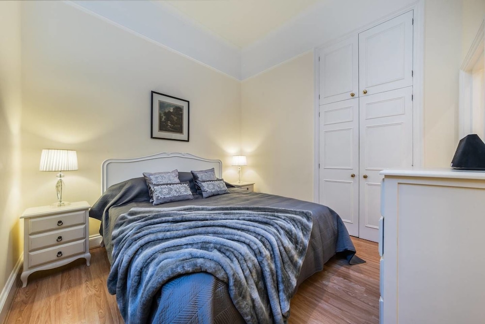 Luxury Private Apartment in Kensington — 4-Star Luxury Hotel in London, United Kingdom