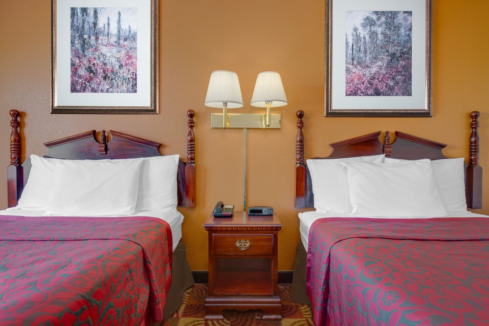 Express Inn Harrisburg South New Cumberland - photo 4