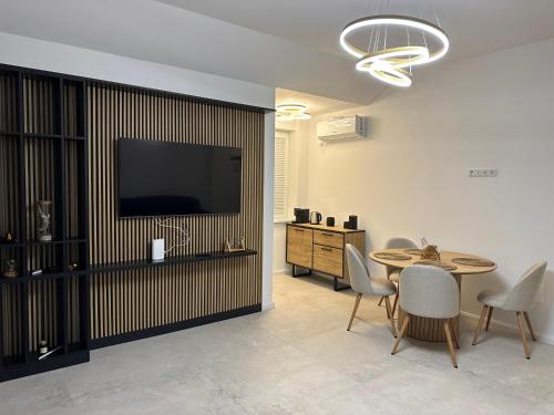 Penthouse Atmosphere Sebeş — 4-Star Luxury Hotel in Sebes, Romania