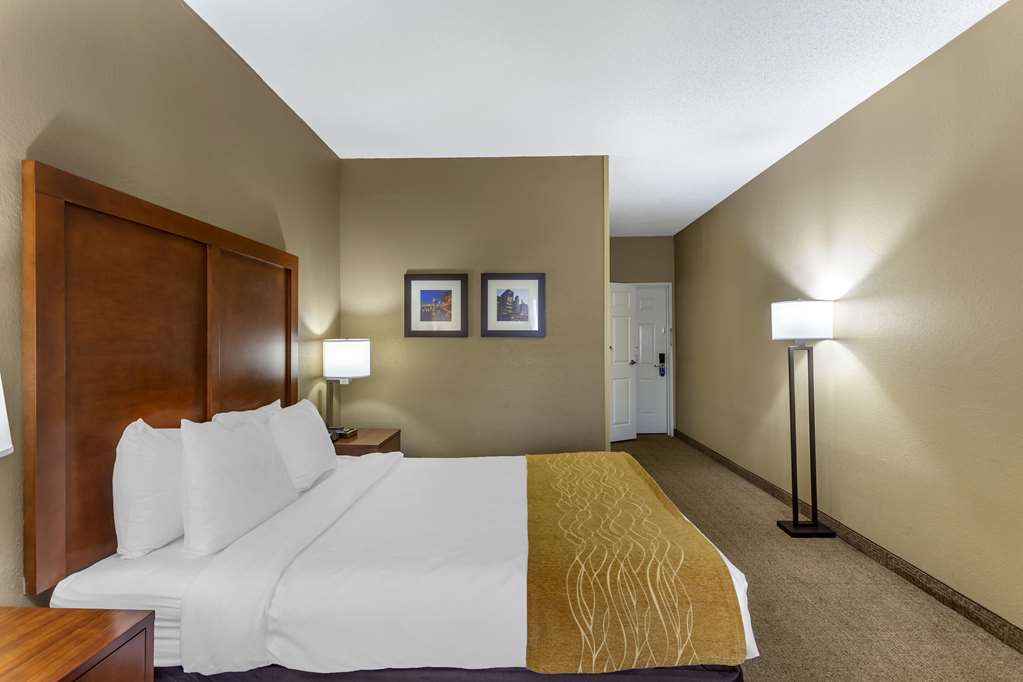 Comfort Inn Gurnee near Six Flags - photo 9