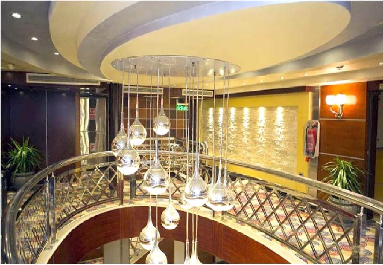 live Nile in style Nile cruise in Luxor and Aswan