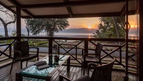 Saffron Stays Little Paradise in Murud, India