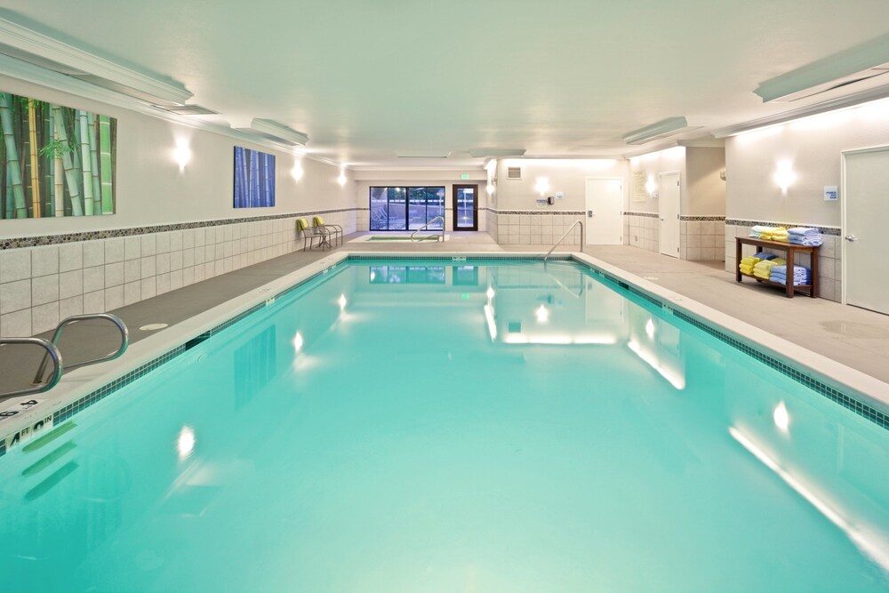 Holiday Inn Express Hotel & Suites Puyallup by IHG - photo 13