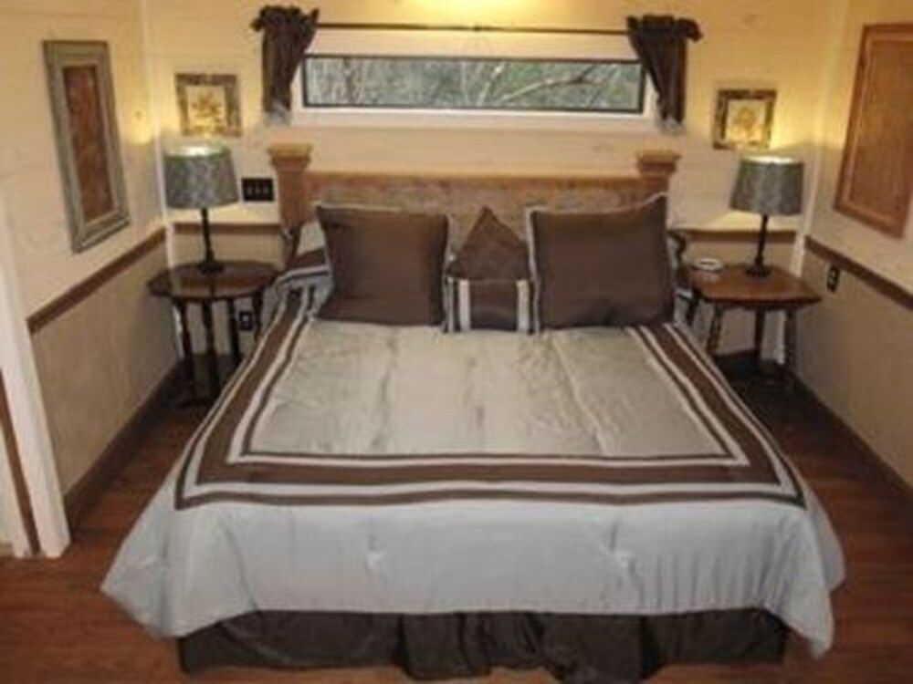 Scenic Hill Retreat - photo 9