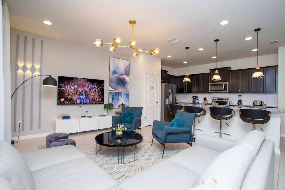 Gorgeous Themed Townhome at Windsor at Westside WW8915 - photo 15