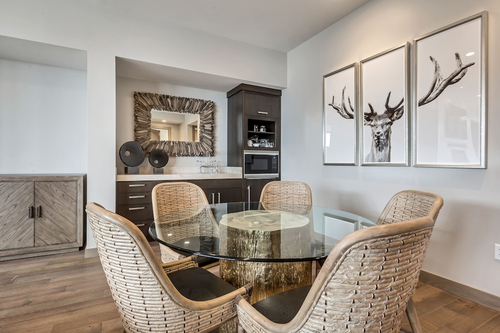 Premium Five Bedroom Suite 5 Apartment Hotel by Redawning - photo 12
