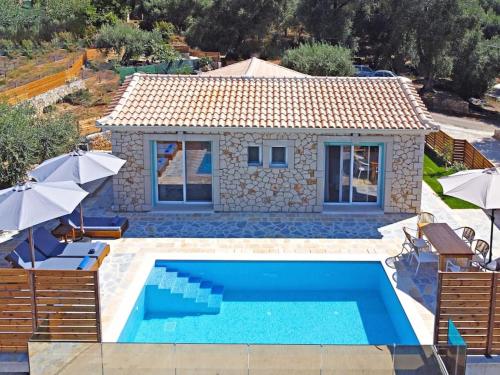 Villa di Pietra III — 4-Star Luxury Hotel in Corfu, Greece